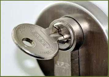 	Tampa Top Locksmith Tampa, FL 813-261-6592
